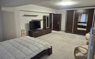 De inchiriat apartament cu 1 camera, Faleza, et. 1, 500 euro - Poză 1
