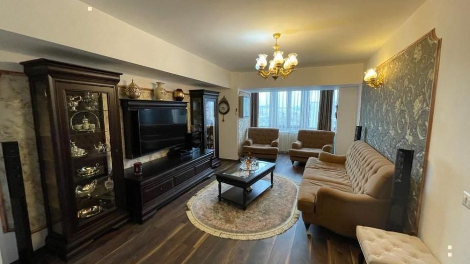 Unirii - P-ta ALBA IULIA, apartament 3 camere decomandate, etaj 5 - Poză 7