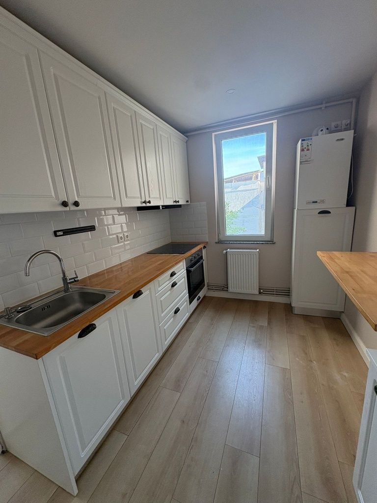 Vând apartament 2camere zona Carpați 1. - Poză 3