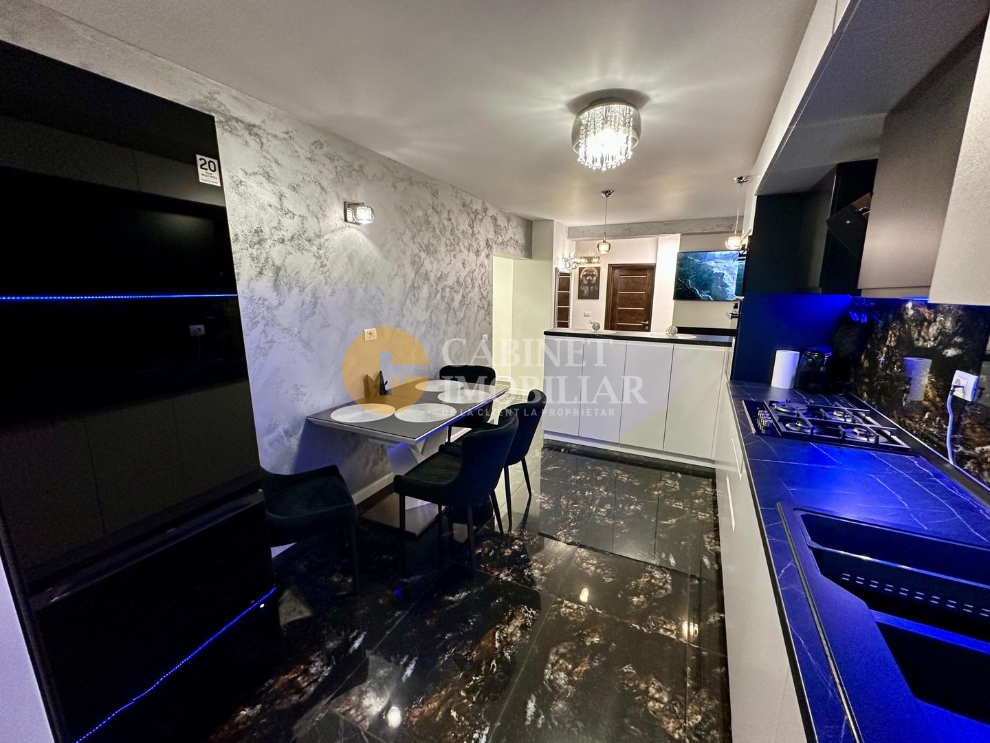 Nicolina - Apartament 3 Camere Decomandat -Etaj3  + Loc De Parcare ,Bloc - 1992 - Poză 14