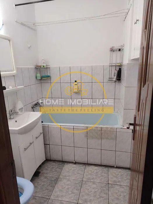 Apartament cu 3 camere de inchiriat / Etajul 2 / zona Podu Ros - Poză 6