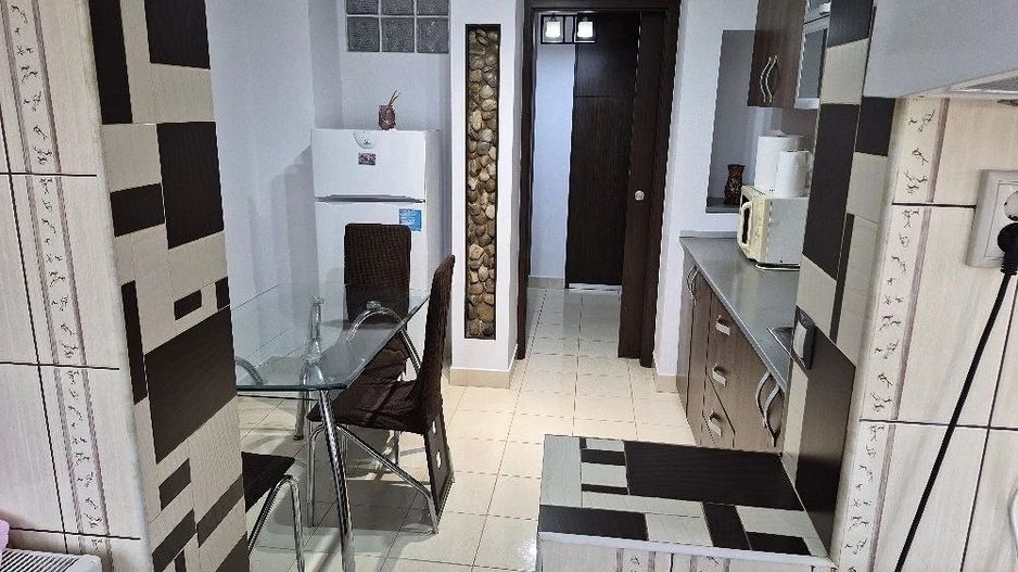 Apartament 2 camere zona 1 Mai - Poză 3