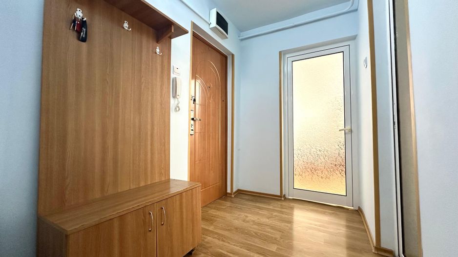 Apartament 3 camere, etaj intermediar - Poză 12