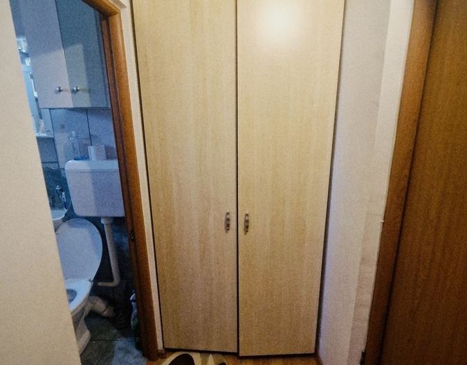 Vand apartament 2 camere Drumul Taberei, strada Raul Doamnei - Poză 6