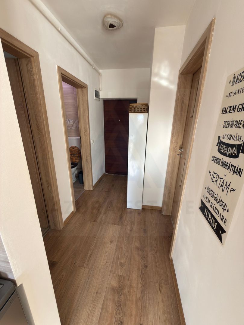 Apartament utilat 3 camere etaj 1 balcon 10 mp si parcare in Terezian - Poză 8