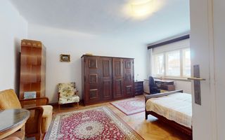 Apartament in casa si garaj in zona spitalul militar-Brasov - Poză 4