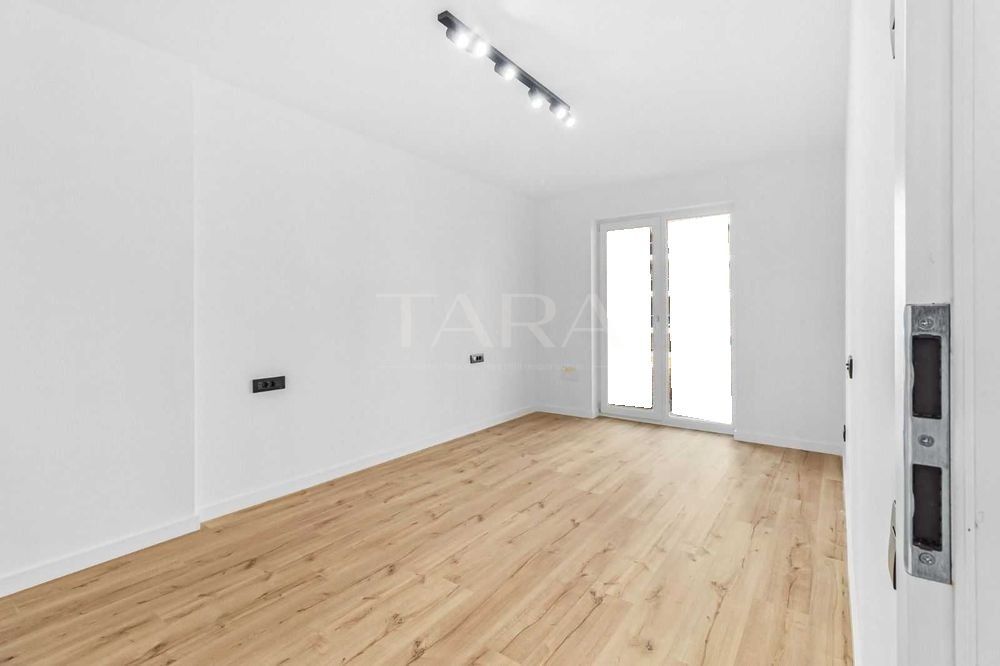 Apartament Modern cu 2 Camere și Terasă – Iris - Poză 2