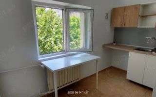 De inchiriat apartament nemobilat 3 camere decomandate Panduri, zona foarte buna - Poză 3
