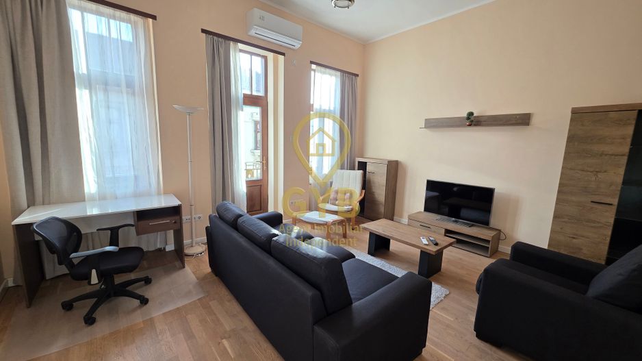 DE ÎNCHIRIAT – APARTAMENT CU 2 CAMERE DECOMANDATE, ULTRACENTRAL - Poză 1