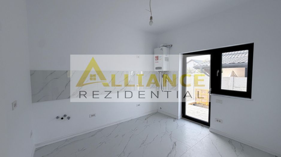 Casa Individual - 3 camere - 320mp teren - Poză 9