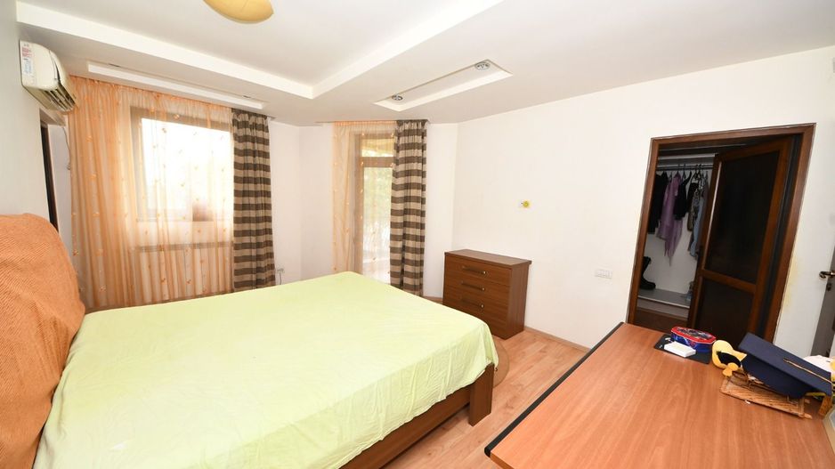 Vila spatioasa, constructie solida, zona micro 17 – Galati - Poză 34