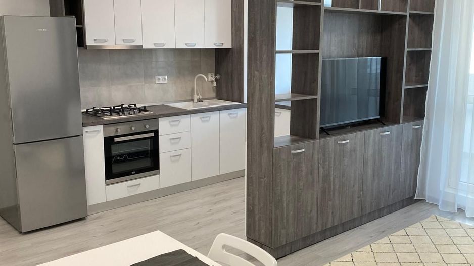 AP. 2 CAMERE, BLOC NOU, CENTRALA, LOC DE PARCARE, METROU 9 MINUTE - Poză 1