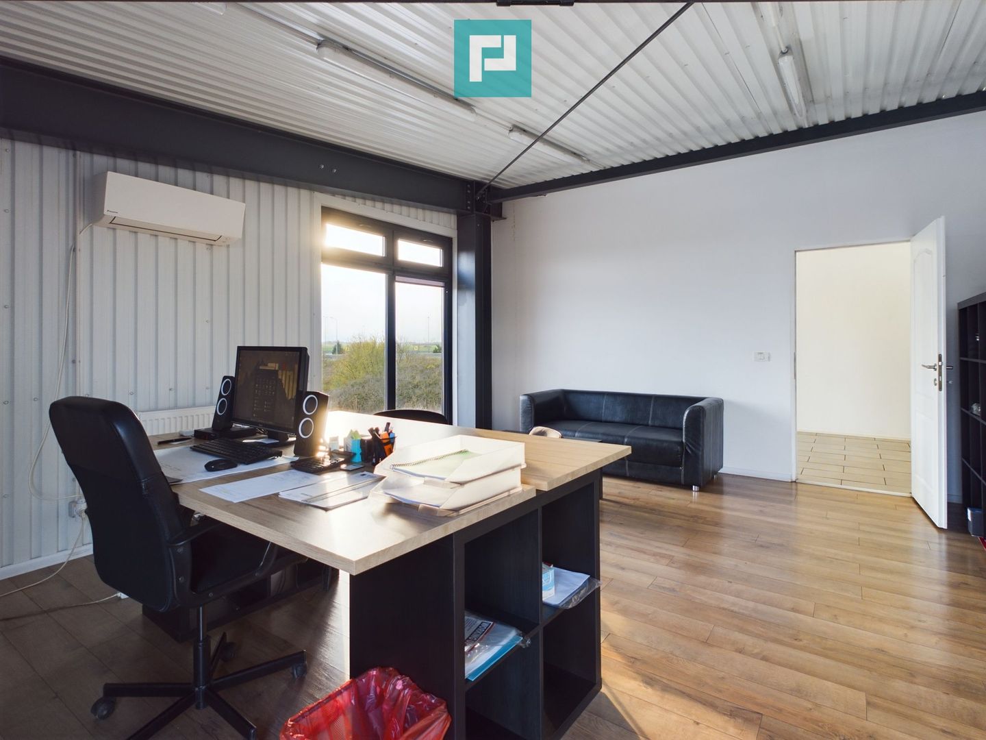 Spațiu Logistic la Autostrada A1 - Poză 9