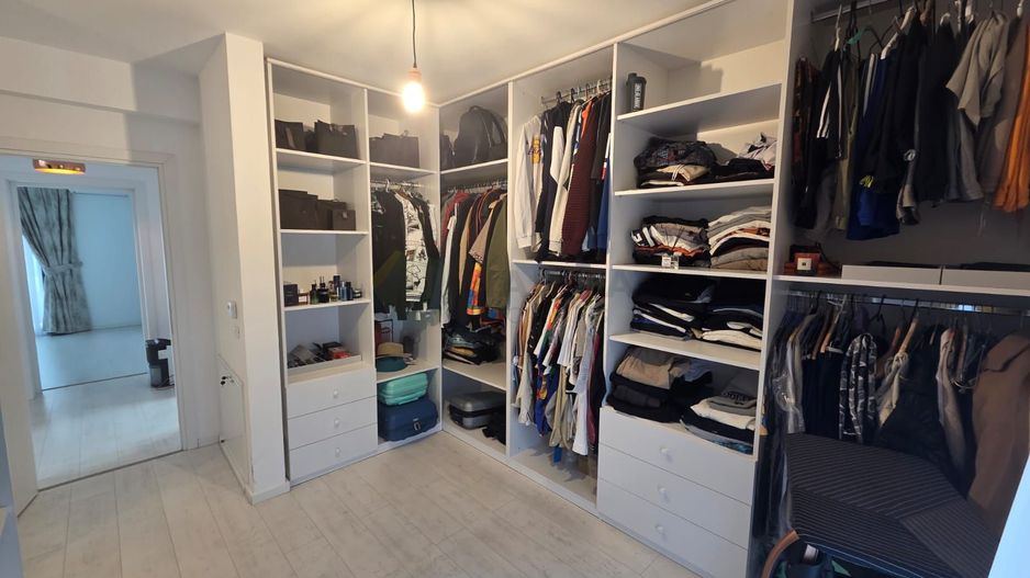 Vilă  cu mansardă, piscină și design modern – Tunari - Poză 18