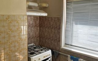 Apartament cu 4 camere, 80 mp utili la etajul 1 chiar in Calea Lipovei - Poză 6