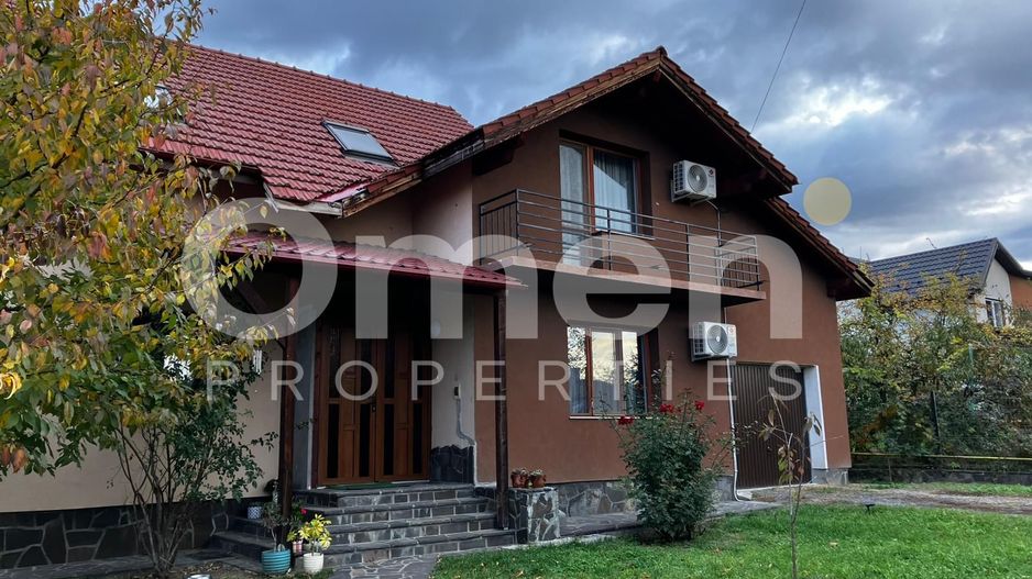 Vilă de închiriat – 260 mp utili, teren 1300 mp, 5 dormitoare, 3 băi, 3 balcoane - Poză 24