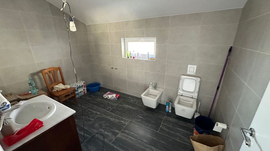 Casa individuala Dumbravita P+ M/ Teren 955 mp cu 2 fronturi - Poză 37