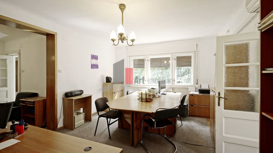 Proprietatea "ARCHA" , Vatra Luminoasa, JUMATATE DE VILA, intrare separata - Poză 3