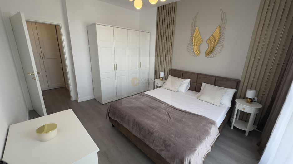 2 camere decomandat | Mobilat și utilat lux | Vedere panoramica - Poză 16