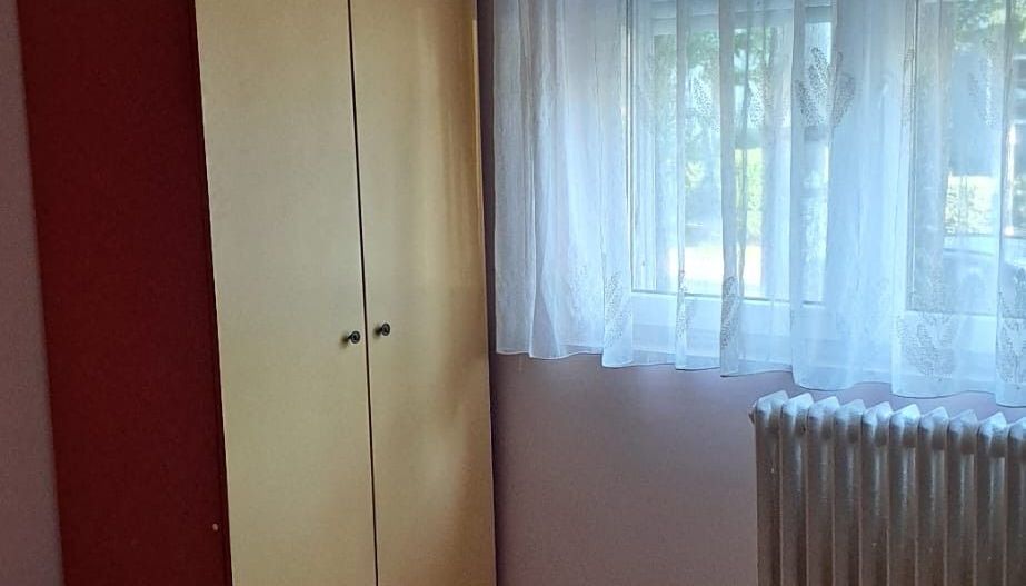De închiriat ! Apartament spaţios cu 3 camere, în Cart. Grigorescu - Poză 5