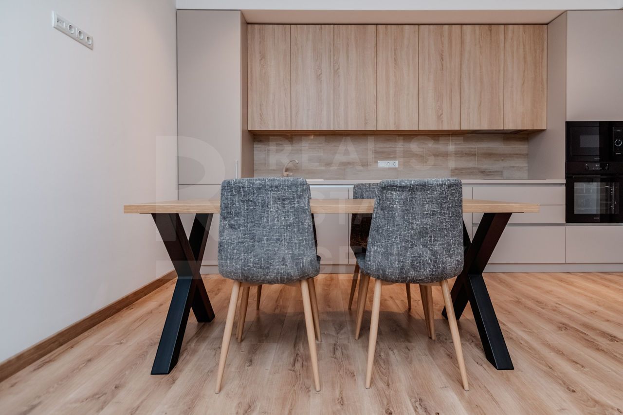 Chirie, apartament, 2 camere, strada Lev Tolstoi, Centru - Poză 4