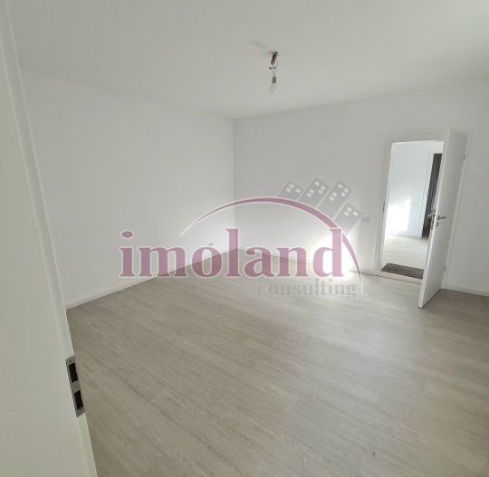 Apartament de vanzare in vila - 3 camere - central - Schiță 6