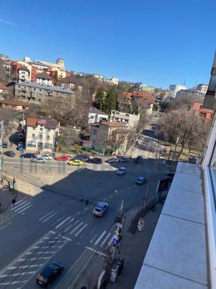 Apartament 3 camere, decomandat și renovat, în Iași - Poză 7