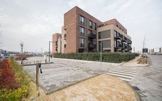 Apartament la parter cu gradina disponibil la inchiriere - Poză 16