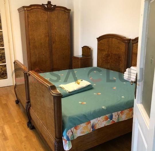 Apartament în vilă, zonă centrală, parcare - Poză 10