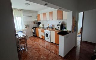 Apartament 4 camere/Longinescu/85mp/et 3/3-70.000  euro - Poză 2