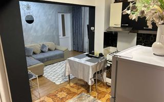 APARTAMENT 3 CAMERE ETAJ 3 VISOI - Poză 3