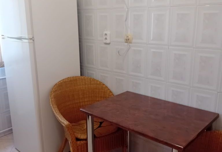 De inchiriat apartament cu 2 camere , Tineretului sector4 - Poză 6