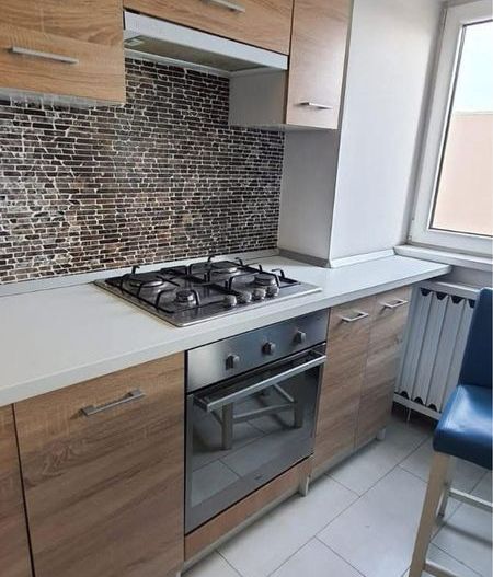 Închiriez garsonieră modernă, Nerva Traian, openspace - Poză 4