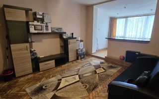 Închiriez apartament 2 camercamere semideomande - Poză 3