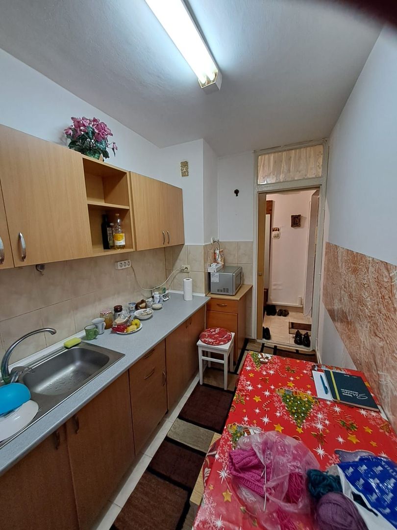 Apart 1 camera decomandat Sagului-Piata Doina - Poză 1