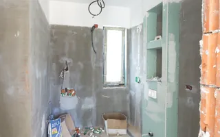 VANZARE CASA CU TEREN 800MP CORBEANCA PADURE - Poză 12
