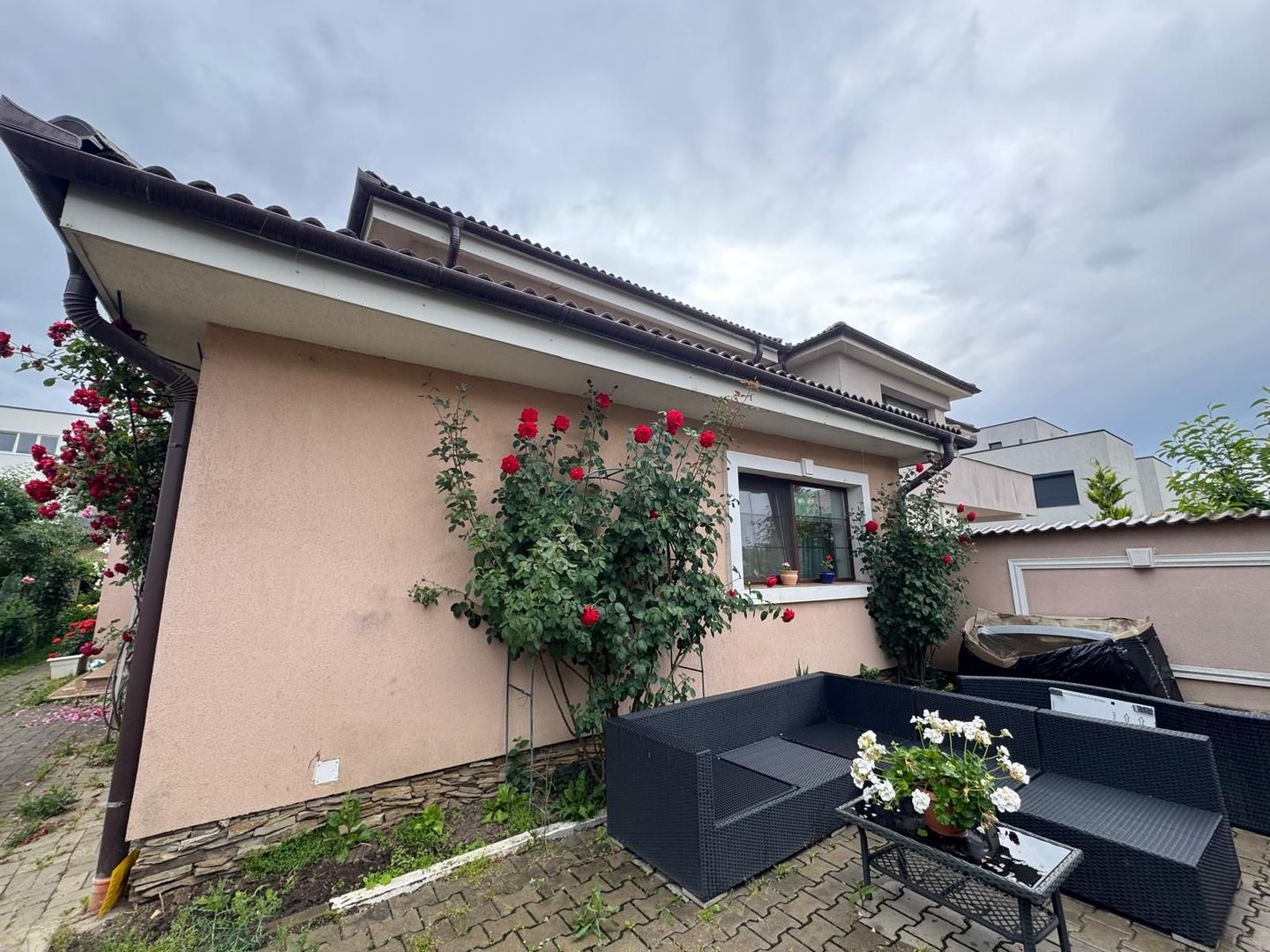 Casa amenajata, teren generos - Sibiu, Selimbar - Poză 1