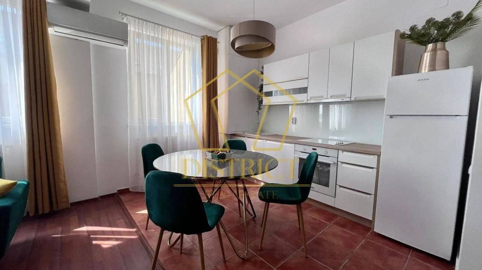 Apartament spatios cu 3 camere pe 2 niveluri | Odobescu - Poză 4