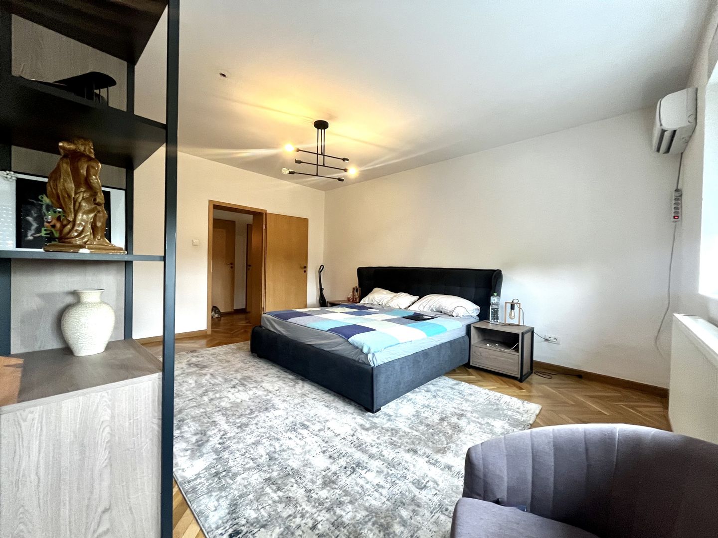 Apartament confortabil si spațios, in zona Lipovei - Iulius Mall - Poză 11