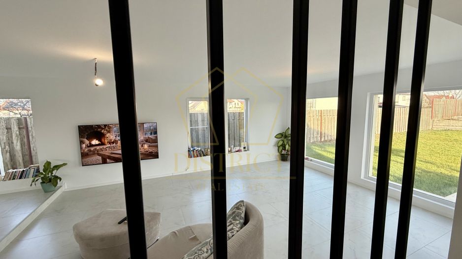 Vila cu 6 camere eficienta energetic 265 mp utili | Sacalaz | E-V - Poză 5