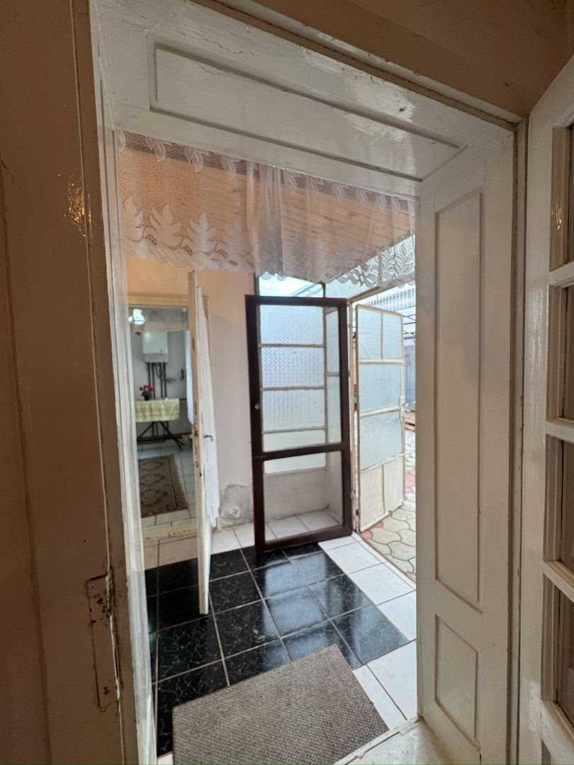 De vânzare Casă în Grădiște, curte + grădină proprie generoasă Arad - Poză 25