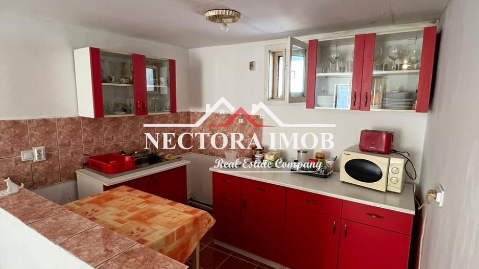 NECTORA IMOB-Casa 5 camere, 2 bai, 2 terase, 180 mp, Episcopia,Utilata - Poză 3