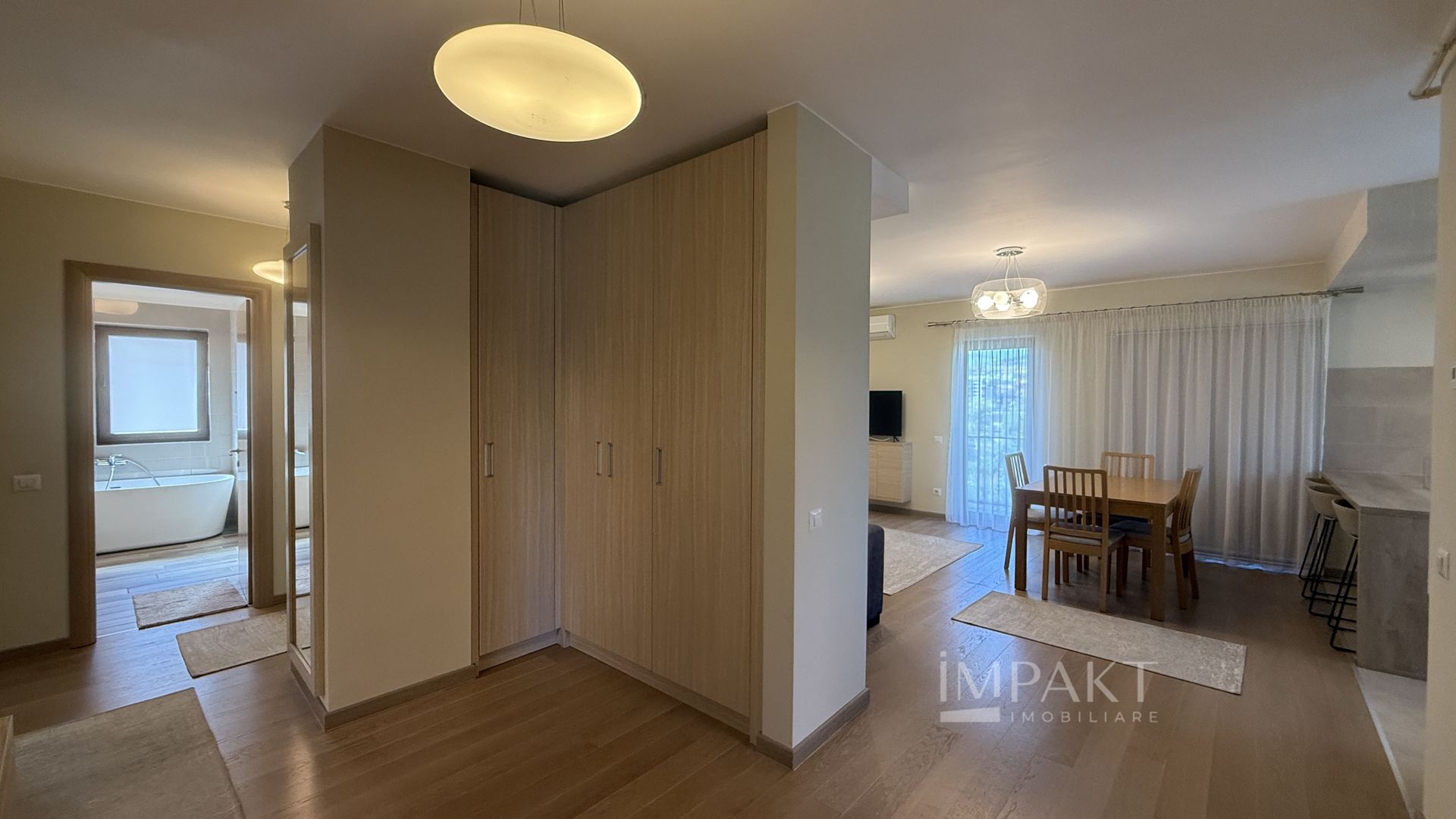 Apartament 4 camere, finisat Lux, in cartierul Gruia! - Poză 5