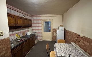 Apartament 2 camere, parter - zona Cetate - Poză 5