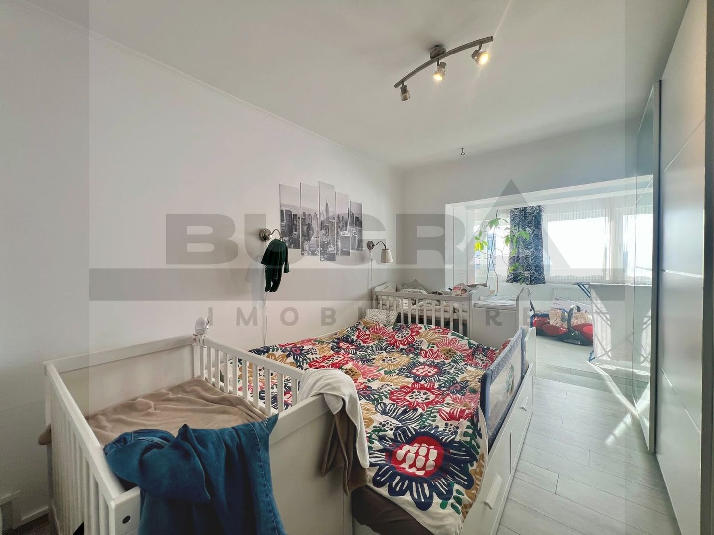 Apartament de 3 camere, 64mp, decomandat, zona strazii Aurel Vlaicu - Poză 1