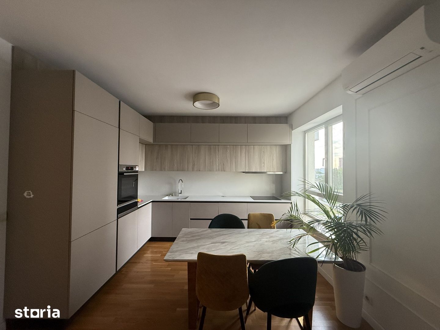 Apartament // Luxuria Residence  // Parcare inclusă - Poză 4