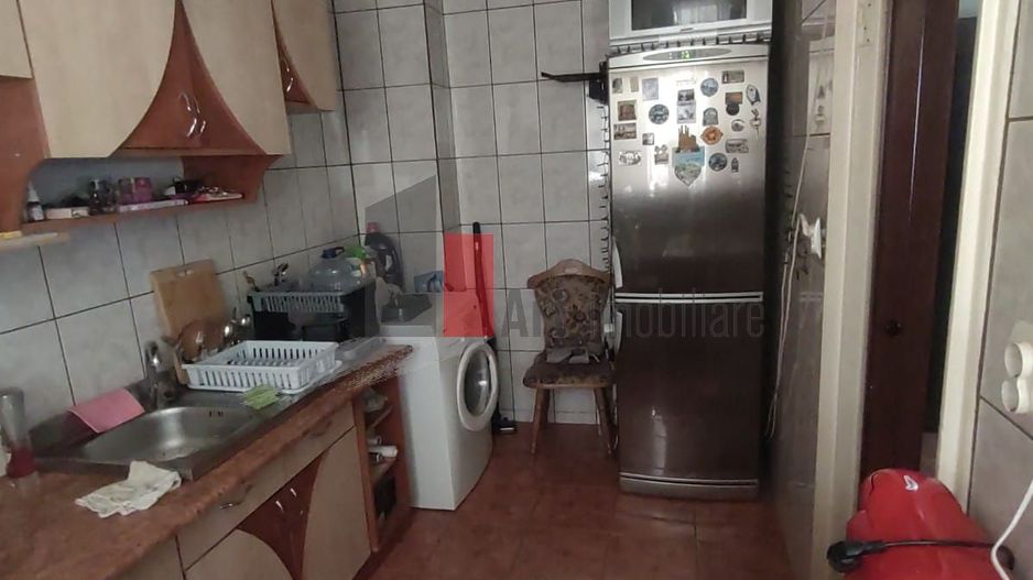 Vanzare apartament 3 camere Bd. Brâncoveanu - Poză 11