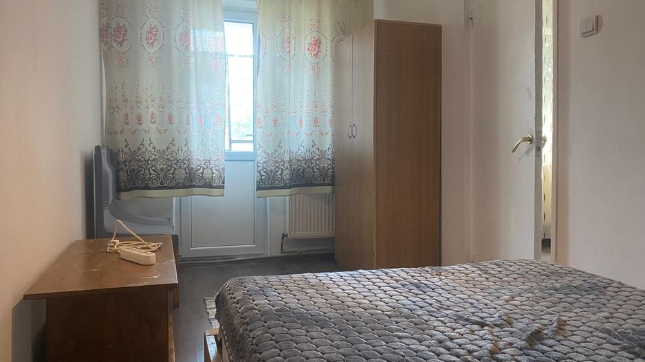 Etajul 3! Inchiriere apartament cu 2 camere in Targoviste - micro 11 - Poză 7