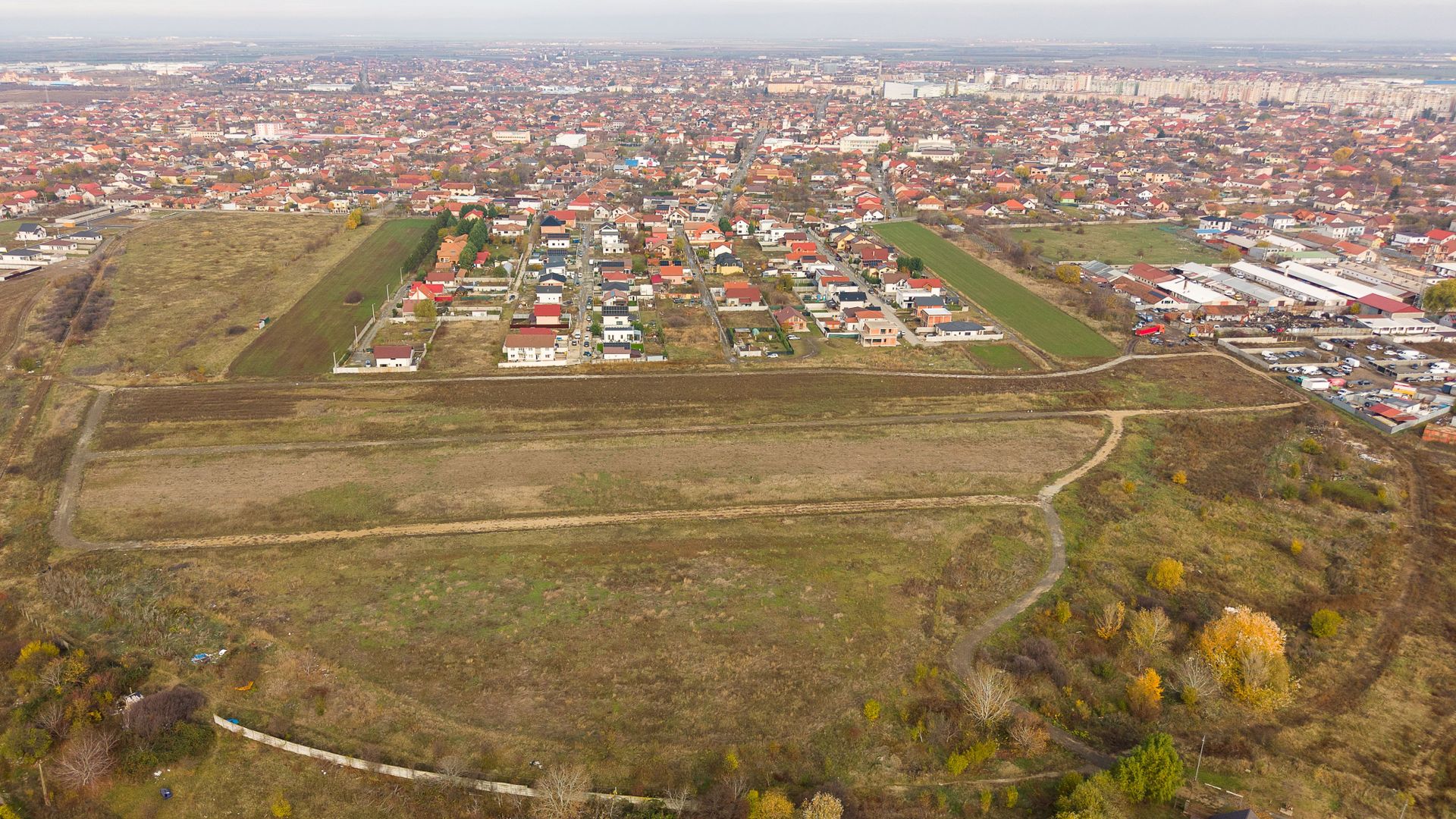 Loturi de case în zona Bujac,  Arad. - Poză 2