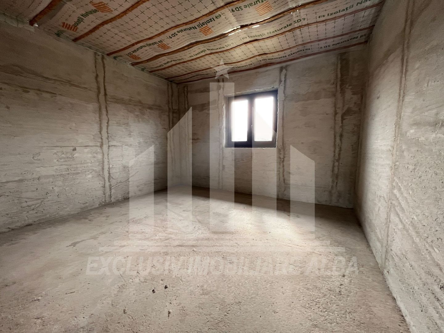 Casa individuala de vanzare, semifinisata in zona Sard - Poză 4